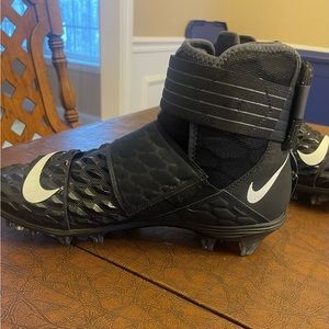Nike Men's Force Savage Elite Football Cleats - Size 11